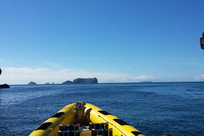 1-Hour Small Group Sightseeing Boat Tour in Vestmannaeyjar - Logistics that matter: Tangagata 7 and arriving early for your gear