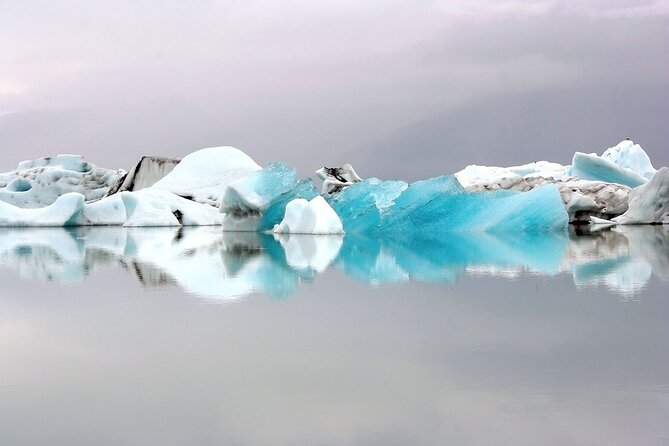 2-Day Blue Ice Cave, Glacier Lagoon and South Coast - Small Group - Guides Make the Difference: Safety, Adaptation, and Storytelling