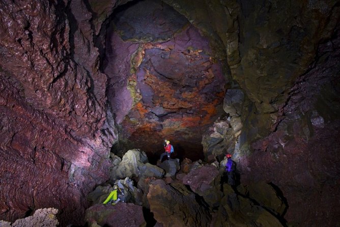 2-Day West | Lava Cave, Snæfellsnes & Silver Circle - Small Group - Day 1 on Snæfellsnes: Seals, Black Church, and Rock-Close Coasts