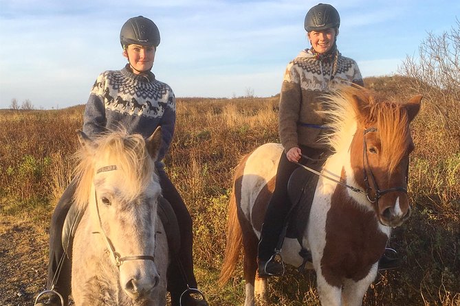 2 hours Private Horse Riding to Lake Hafravatn, Reykjavík - Mos - Starting at Akrar 1: what the first part of the ride actually looks like
