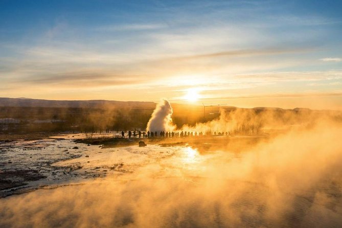 3-Day Golden Circle, Ice Cave and Glacier Lagoon Small-Group Tour - Guides can make or break this kind of trip