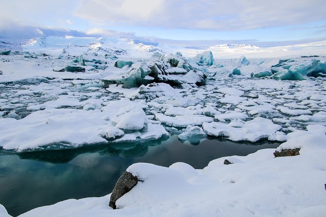 3-Day Ice Cave, South Coast, Golden Circle and Northern Lights - Northern Lights: your best odds, with zero guarantees