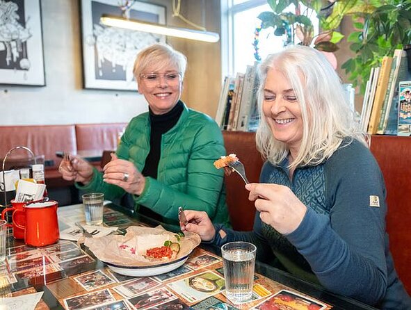 3-Hour Shared Christmas Food Tour with Guide in Reykjavik - Key things to know before you go