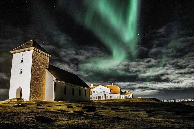 4 Hours Northern Lights Private Luxury Tour - A 4-Hour Private Aurora Plan Built Around the Weather