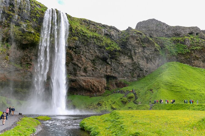 6 Day Iceland Ring Road Highlights Tour With Accommodation - Day 4 North Iceland geology day: Stuðlagil, Dettifoss, Námaskarð, Mývatn, and Goðafoss