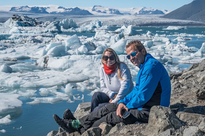 6-day Ultimate Iceland Tour: Photography and Northern Lights - Day 6 Vestrahorn, Heimaey puffins, lava fields, and the Sólheimasandur plane crash