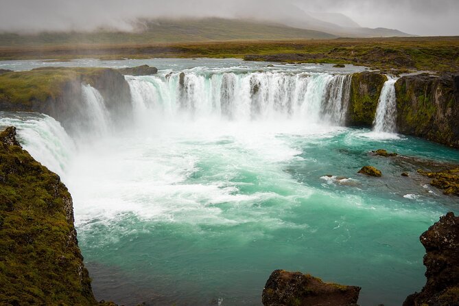 7-Day Small Group Journey Around Iceland - Day 5 South Coast Big Hits: Amphibian Boat on Jökulsárlón, Diamond Beach, and the Waterfall Train