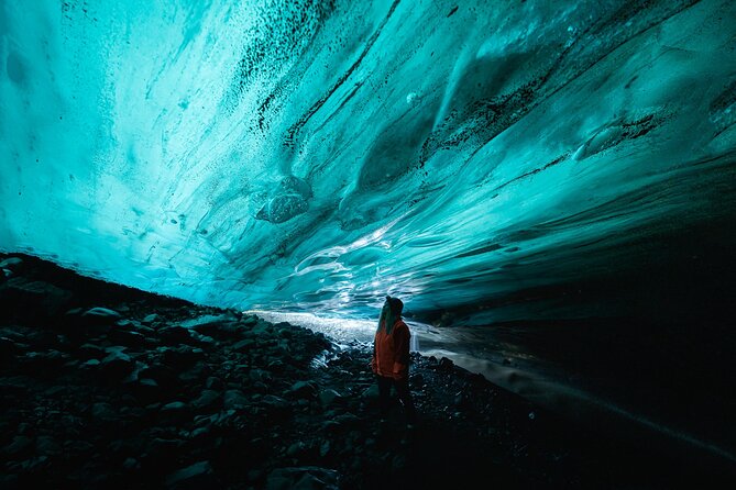 8-Day Small Group Tour Around Iceland from Reykjavik - Day 5 Lake Mývatn geothermal highlights and Goðafoss