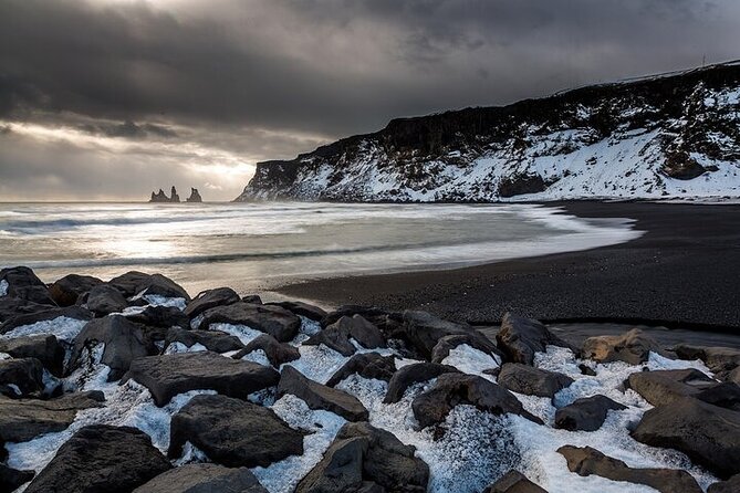 8-Days Northern Lights Exploration Tour from Reykjavík - Iceland’s west and south energy: volcano craters, hot springs, and lava falls