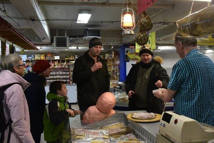Authentic Reykjavik Food Tour with Flea Market Delights - Stop-by-Stop Flow: What Each Timing Window Feels Like