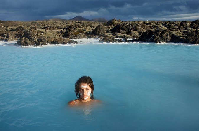 Blue Lagoon: Entry Ticket with Drink, Towel and Mud Mask - Sauna, steam room, and cold showers: the heat cycle that works
