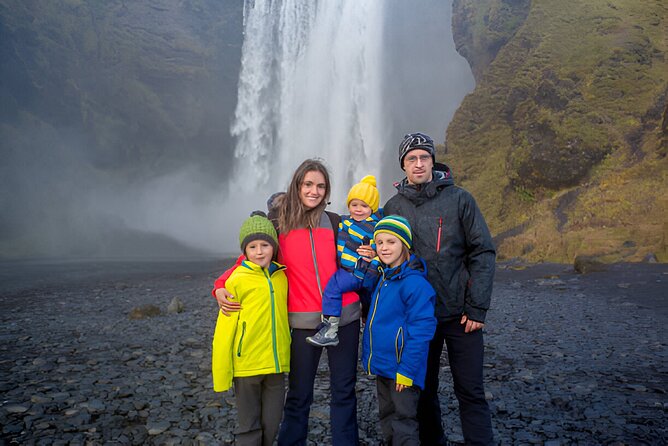 Combo Tour: Private Golden Circle with South Coast from Reykjavik - Haukadalur geysers at Golden Circle speed: time your camera