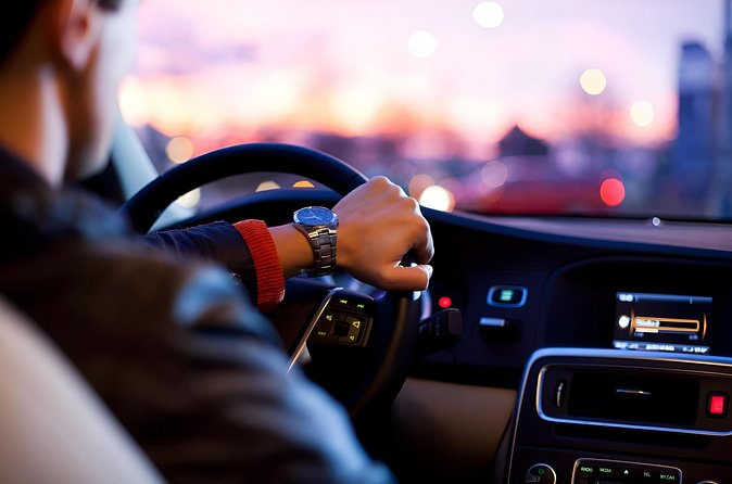 Cruise Port Private Transfer to Keflavik Airport - Who Should Book This Transfer, and Who Might Skip It