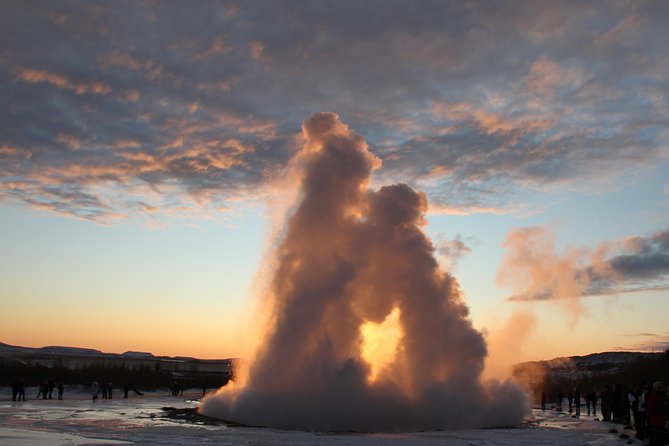 Day Trip to the Golden Circle and Hot spring Geyser by 4WD Jeep from Reykjavik - Should You Book This Golden Circle and Hot Spring Tour?