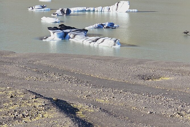 Diamond Beach and Jökulsárlón Day Tour with Boat Ride(Optional) - Stop 3 at Stjórnarfoss: a quieter waterfall break