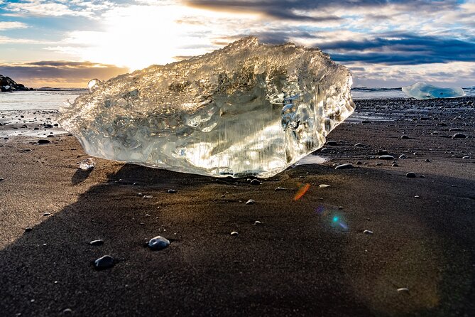 Diamond Beach & Jökulsárlón Floating Glacier Guided Day Tour - Price and value: what $2,087.60 per group really buys you