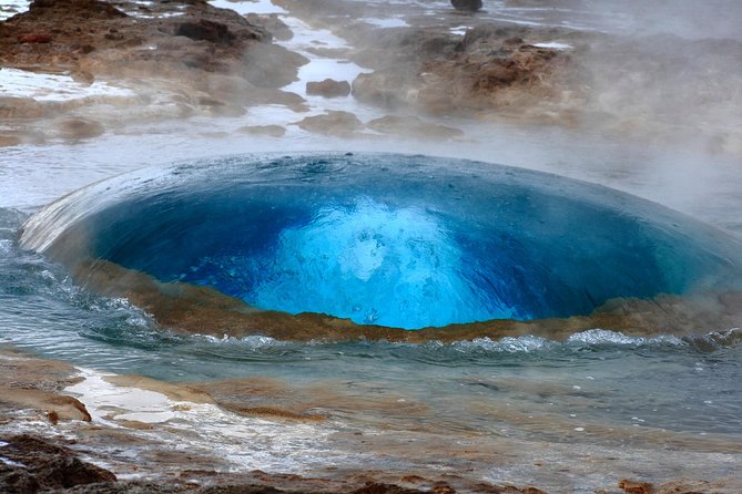 Exclusive Golden Circle: A Private Icelandic Adventure - Gullfoss Waterfall Views, Plus The Reality of Wet Feet