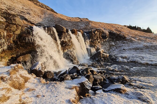 Explore the Waterfalls of the South Coast - Stop 2: Gluggafoss and Merkjarfoss, a behind-the-water moment with volcanic clues