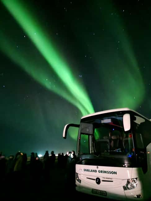From Reykjavik: 3-Day Northern Lights Hunt & Glacier Lagoon - Day 1: Þingvellir, Geysir, Friðheimar, and Gullfoss