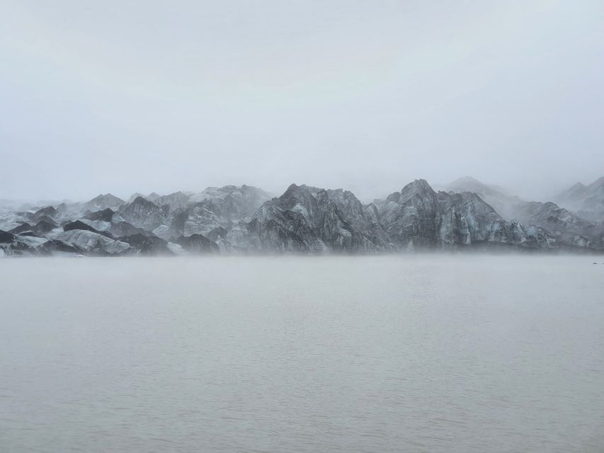 From Reykjavik: 3-Day South Coast Winter Tour with Ice Cave - Day 3: Jökulsárlón glacier lagoon and the Vatnajökull blue ice cave