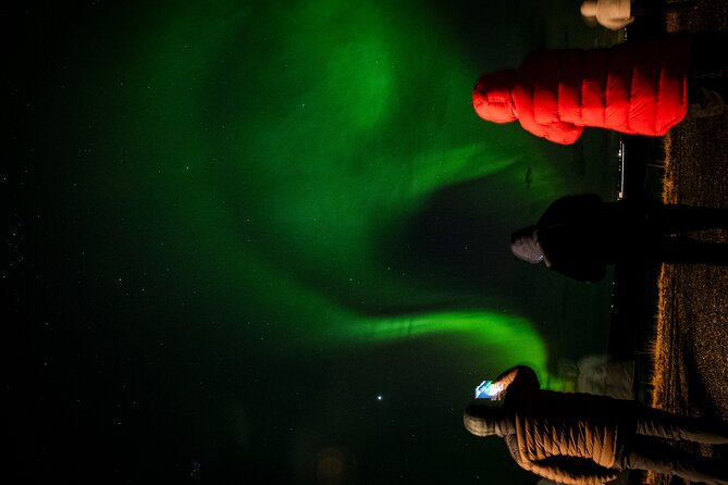 From Reykjavik 4x4 Minibus Northern Lights with Photo and Cocoa - The Photo Moment: Getting a Real Aurora Keepsake