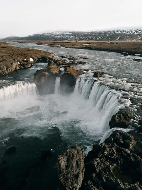 From Reykjavík: 6-Day Around Iceland Ring Road Tour - Day 3: Djúpivogur, puffins season or winter villages, and Vök Baths