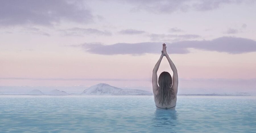 From Reykjavik: 6-Day Small Group Tour of Iceland - Skaftafell Ice Country, Ice Cave Time, and a Northern Lights Chance