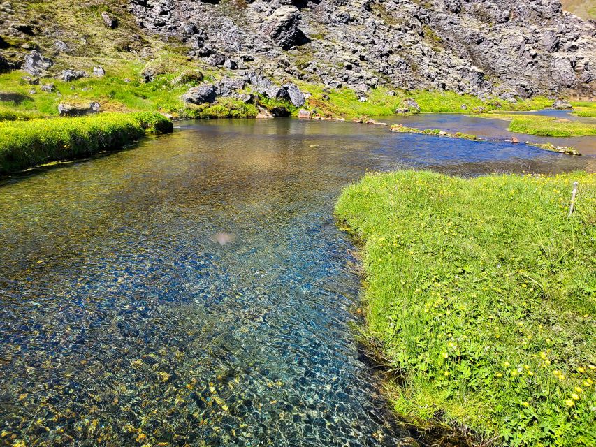 From Reykjavik: Day Tour to Landmannalaugar in a 4X4 - Sigöldugljúfur (Walley of Tears) and Hjálparfoss waterfall timing