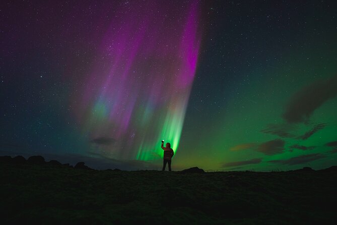 From Reykjavík: Evening Lava Tunnel Tour and Northern Lights Tour - Uneven ground, darkness, and gear: how to set yourself up for comfort