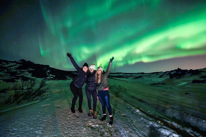 From Reykjavík: Evening Lava Tunnel Tour and Northern Lights Tour - Pickup in Reykjavík: use the authorized stops, not wishful thinking