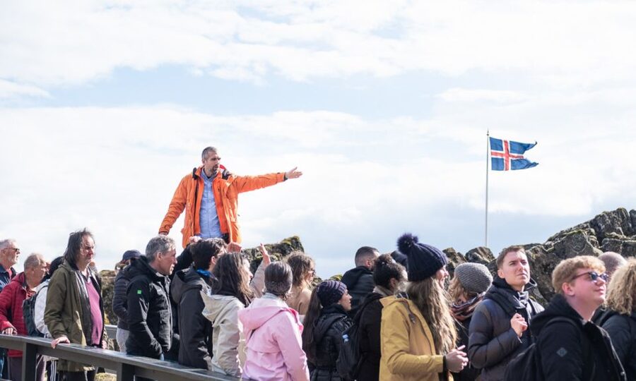 From Reykjavík: Full-day Golden Circle & Horse Riding Tour - Riding Icelandic horses: what makes the experience work