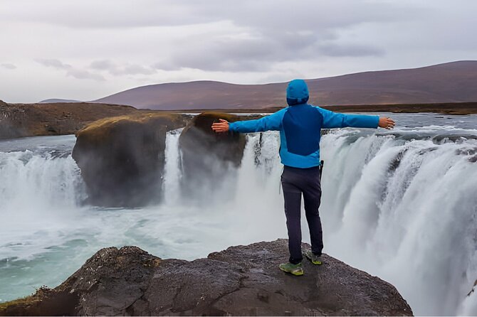 From Reykjavik: Full Day Private Golden Circle Tour in Iceland - Brárfoss Waterfall: Blue Water, Mossy Lava, and a Short Walk
