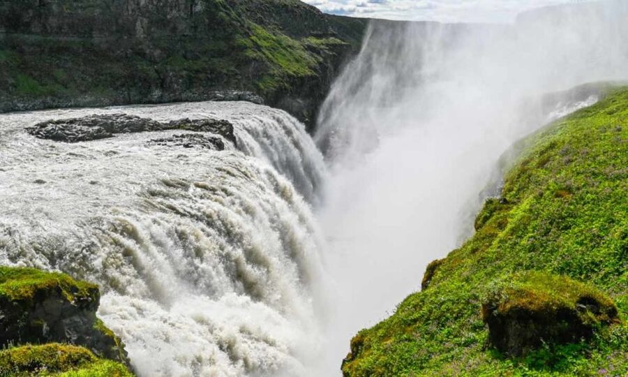From Reykjavik: Full Day Whale Watching & Golden Circle Tour - Should you book the From Reykjavik Whale Watching & Golden Circle Tour?