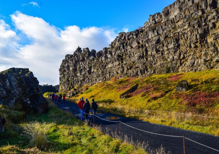 From Reykjavik: Golden Circle and Lava Caving Adventure - Kerið crater: the volcanic colors that reward fast eyes