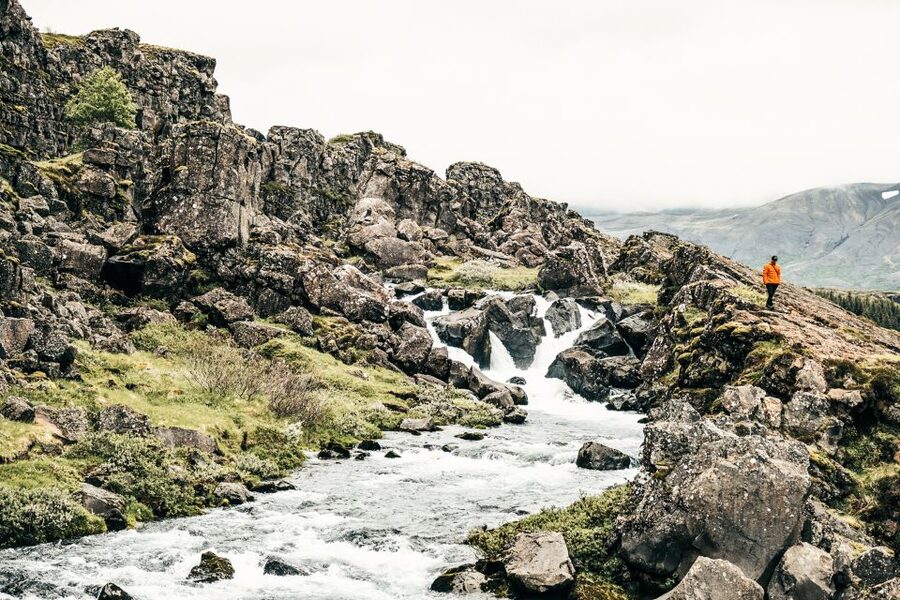 From Reykjavik: Golden Circle, Kerid, & Secret Lagoon Tour - Guides and drivers: why the narration changes the value