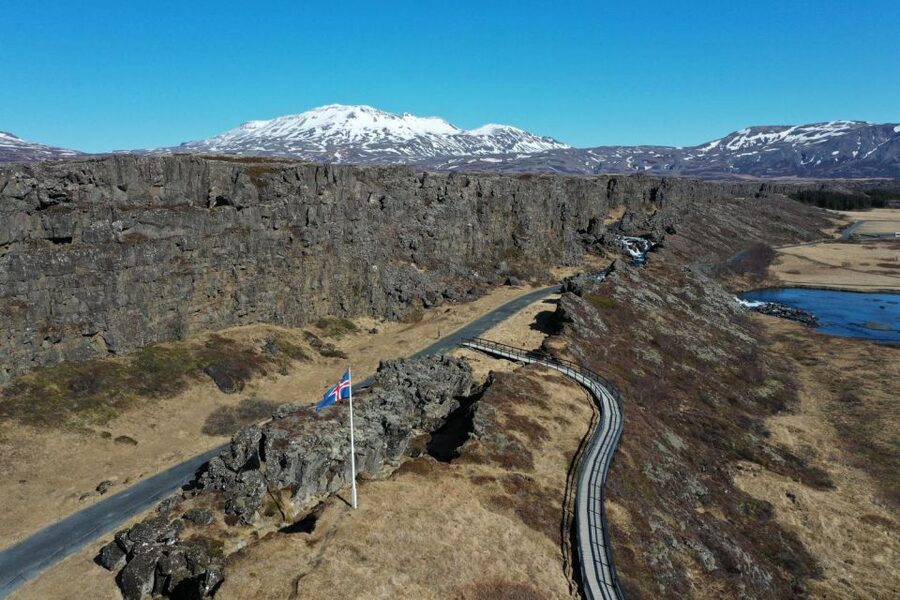 From Reykjavík: Golden Circle Route & Hvammsvik Hot Spring - Þingvellir National Park: geology you can stand in