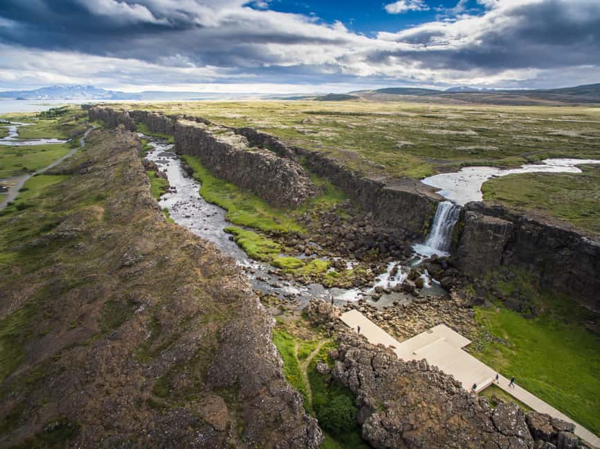 From Reykjavik: Golden Circle & Secret Lagoon Day Tour - Gullfoss: the canyon power, without the long wait