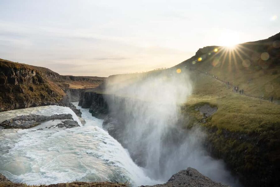 From Reykjavik: Golden Circle & Secret Lagoon Day Tour - What to pack for a 9-hour Reykjavik day trip