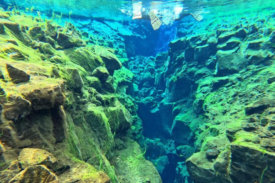 From Reykjavík: Golden Circle Tour and Silfra Snorkeling - Guides and safety briefings: why you’ll trust the day