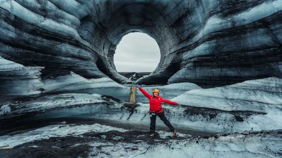 From Reykjavík: Katla Ice Cave and South Coast Tour - The day’s timing, from Reykjavík out to Vík and back