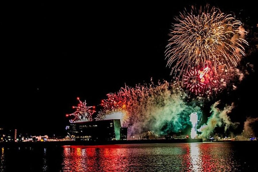 From Reykjavik: New Years Fireworks by Boat - Getting There: Meeting Point and The One Logistics Risk