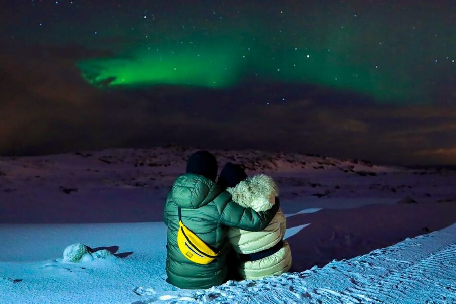 From Reykjavik: Northern Lights Bus Tour with Hot Cocoa - Hot Chocolate and the Comfort Factor on Cold Nights