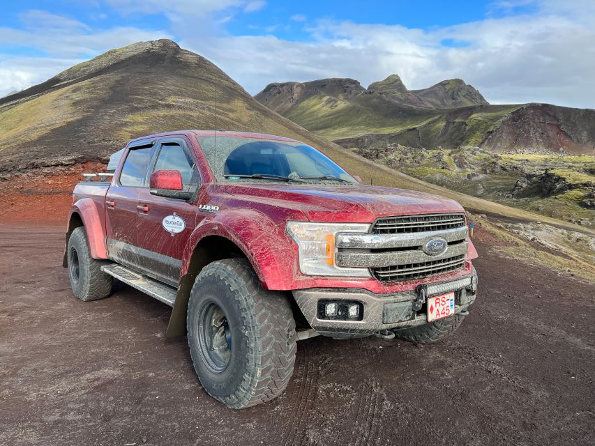 From Reykjavik: Private Landmannalaugar & Hekla Jeep Tour - Ljótipollur Crater: A Quick Stop With a Strong Payoff