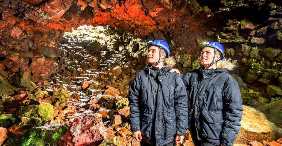 From Reykjavik: Raufarhólshellir Lava Tunnel by Bus - Key takeaways before you go
