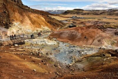 Reykjanes Geopark Tour & Airport Transfer