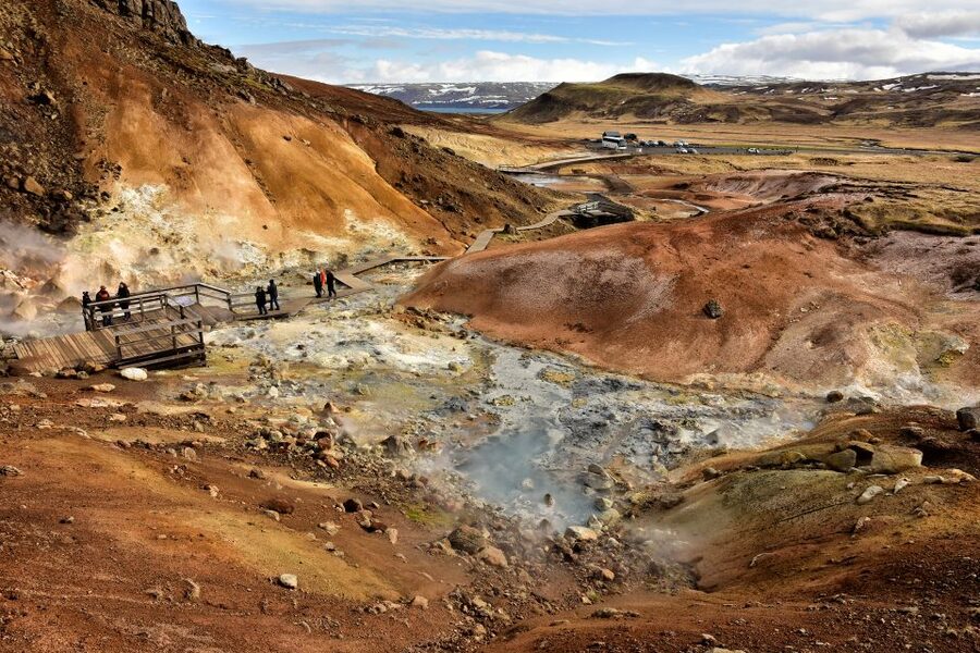 From Reykjavik: Reykjanes Geopark Tour & Airport Transfer - Pickup timing and the day flow that helps you not stress