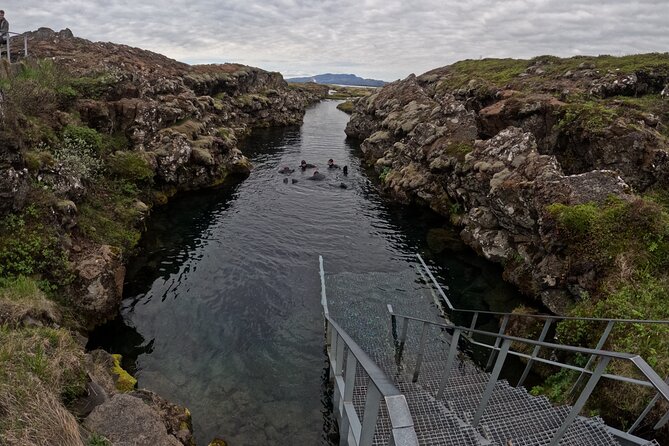 From Reykjavik- Silfra Snorkeling transfer included - The 3 hours at Silfra, step by step