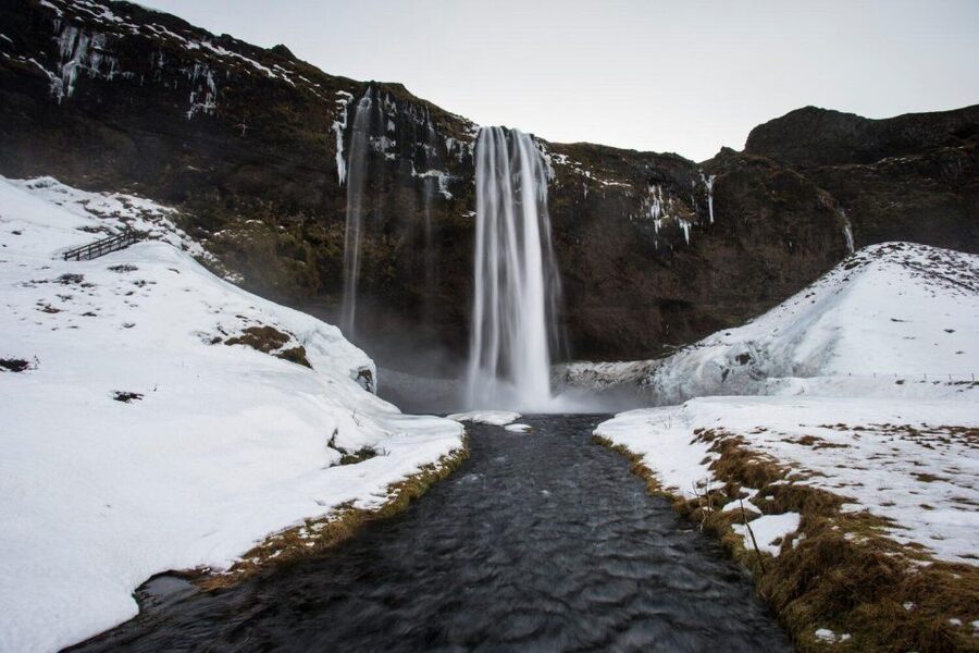 From Reykjavik: South Coast Tour & DC-3 Plane Wreck - DC-3 plane wreck by shuttle: worth it, and not a long hike trap