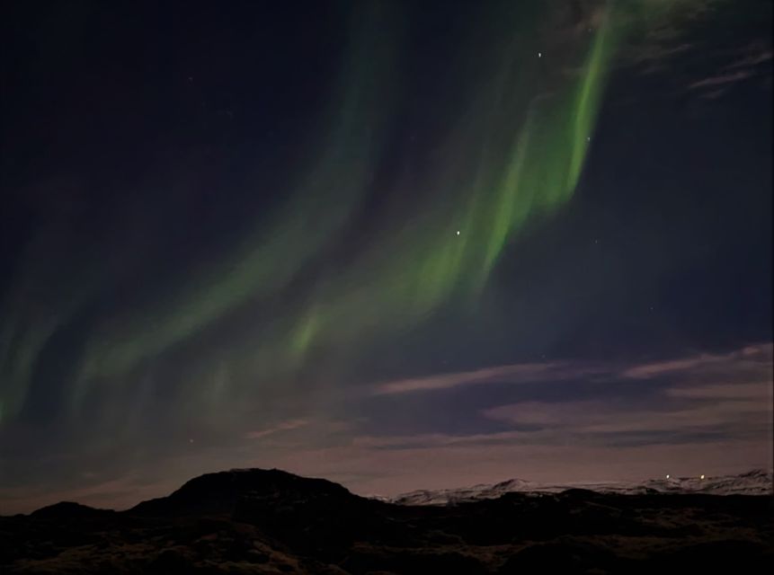 From Reykjavík: Spot the Northern Lights with Snacks & Drink - What to Bring so You Do Not Get Miserable