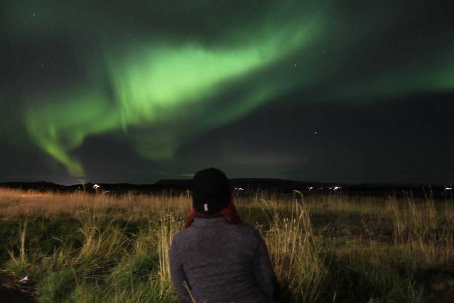 From Reykjavík: Spot the Northern Lights with Snacks & Drink - Weather, Safety, and the Reality of Icelandic Conditions